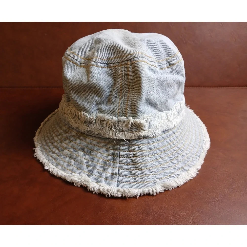David and Young Light Blue Denim Bucket Hat Fray Hem One Size Fits 8' #1535